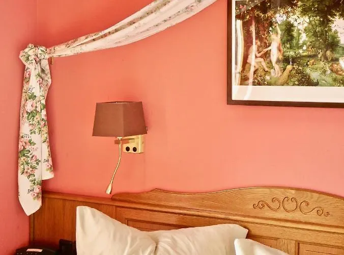 בית הארחה Gruenes Herz 3*